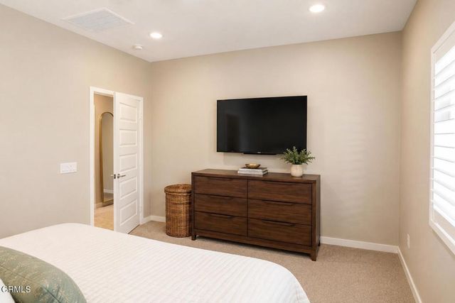 571 Via Chelsea, Camarillo, CA 93012