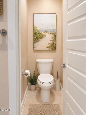 571 Via Chelsea, Camarillo, CA 93012