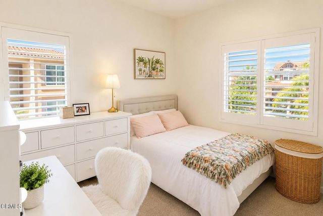 571 Via Chelsea, Camarillo, CA 93012