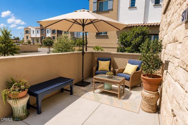 571 Via Chelsea, Camarillo, CA 93012
