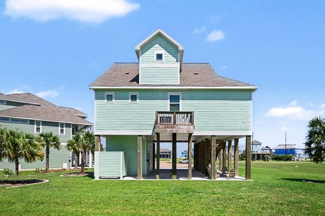 3918 Palmdale Court, Galveston, TX 77554