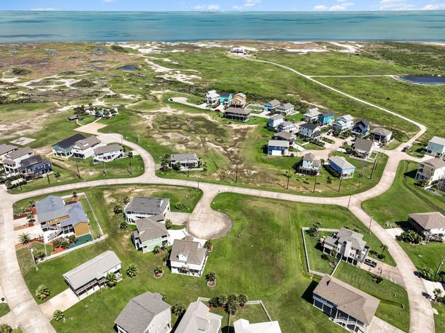 3918 Palmdale Court, Galveston, TX 77554