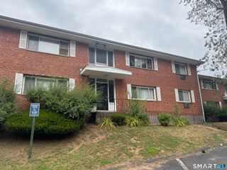 44 Racebrook Road B, East Hartford, CT 06108