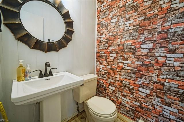 3809 Bent Branch DR, Virginia Beach, VA 23452