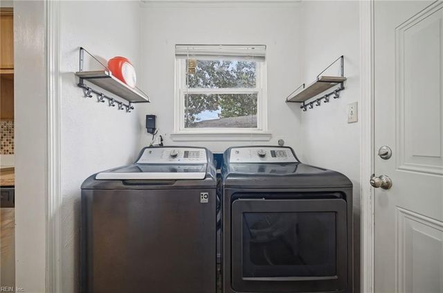 3809 Bent Branch DR, Virginia Beach, VA 23452