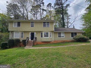 4600 Randalwood Court, Stone Mountain, GA 30083