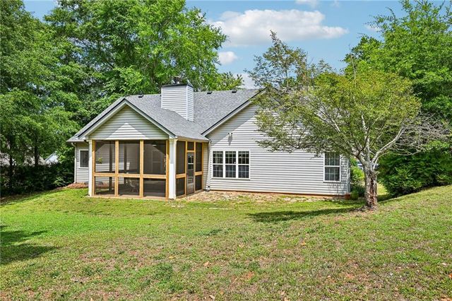 399 Laurel Oaks Lane, Jefferson, GA 30549