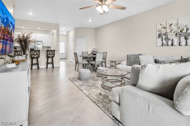 14195 Pine Lodge LN, Fort Myers, FL 33913