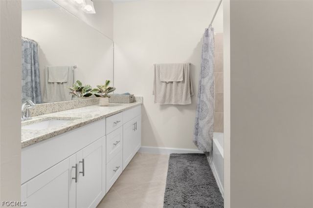 14195 Pine Lodge LN, Fort Myers, FL 33913