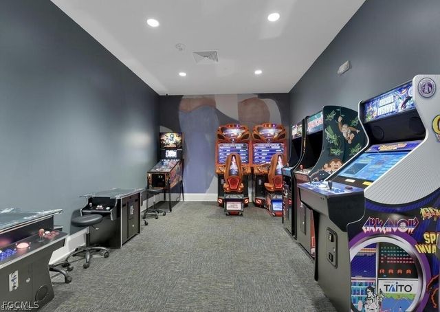 14195 Pine Lodge LN, Fort Myers, FL 33913