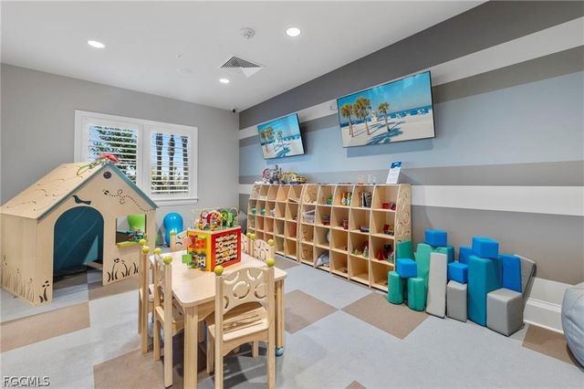 14195 Pine Lodge LN, Fort Myers, FL 33913