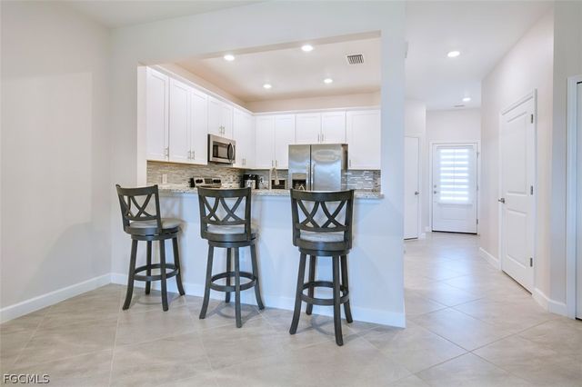 14195 Pine Lodge LN, Fort Myers, FL 33913