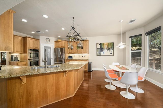 548 Crazy Horse Ct, Cameron Park, CA 95682