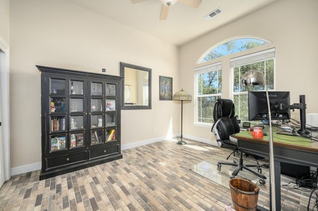 548 Crazy Horse Ct, Cameron Park, CA 95682