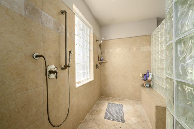 548 Crazy Horse Ct, Cameron Park, CA 95682