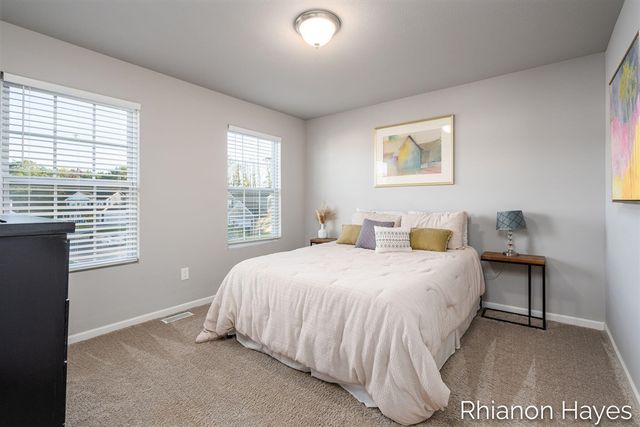 10894 Vine Leaf Circle, Allendale, MI 49401
