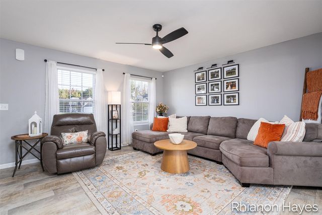 10894 Vine Leaf Circle, Allendale, MI 49401