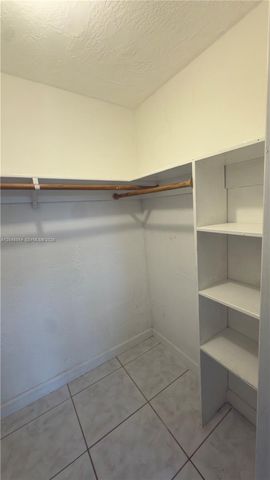 1855 NE 121st St 16, North Miami, FL 33181