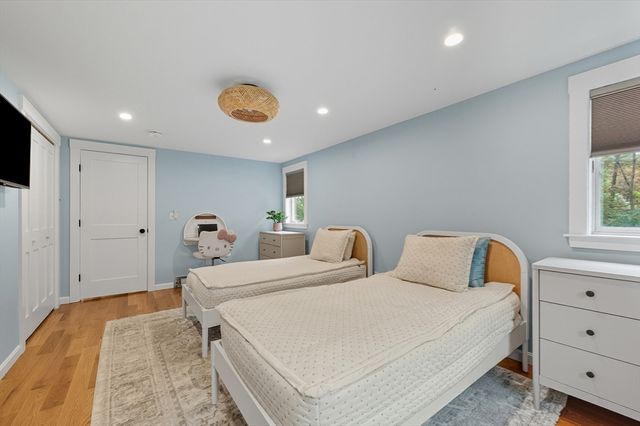 4 Ciaramitaro Ct, Gloucester, MA 01930