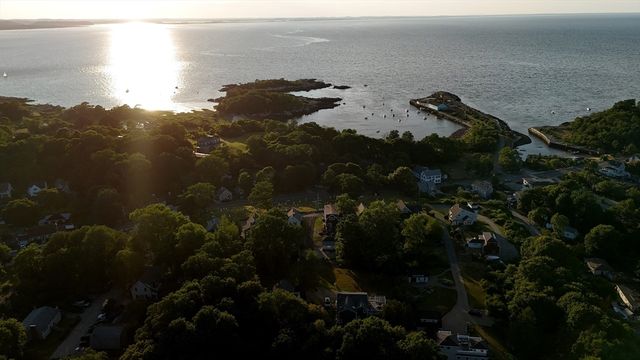 4 Ciaramitaro Ct, Gloucester, MA 01930