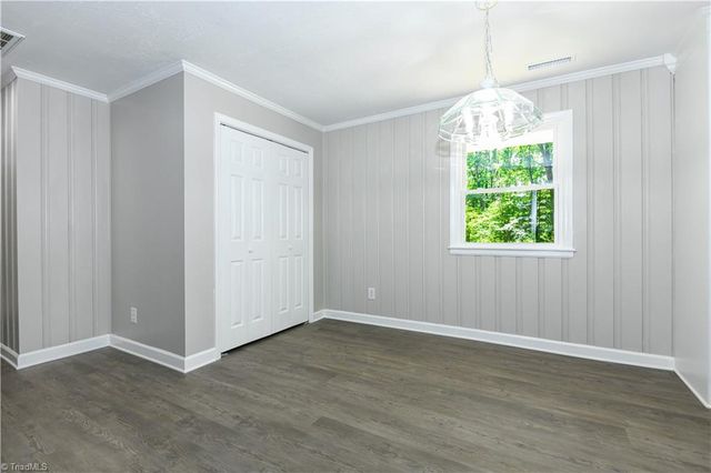 3506 Treeview Lane, Browns Summit, NC 27214