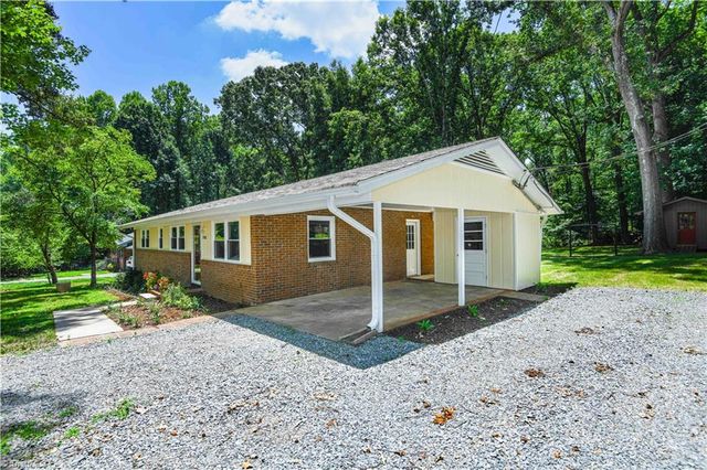 3506 Treeview Lane, Browns Summit, NC 27214