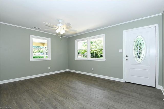 3506 Treeview Lane, Browns Summit, NC 27214