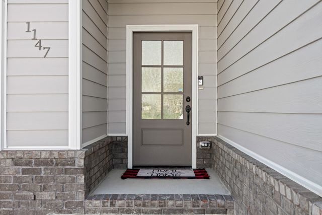 1147 Malinda Ln, Greenbrier, TN 37073
