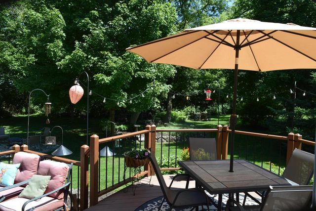 944 Ridgeway CIRCLE, Fredonia, WI 53021