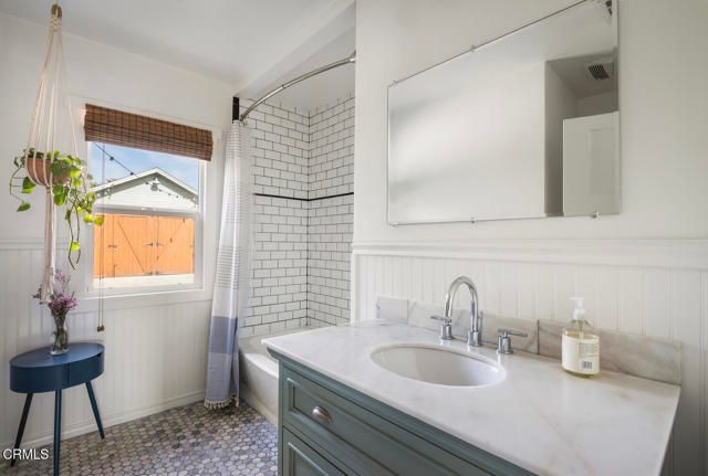 559 MacDonald Street, Pasadena, CA 91103