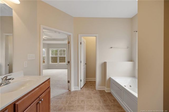 298 Porlock Way, Raeford, NC 28376