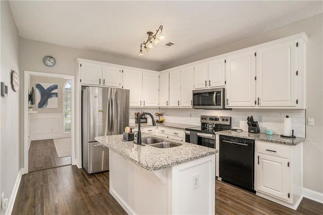 2017 Pheasant Run Drive, Mcdonough, GA 30252