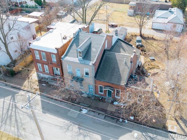 122 W Courtois Street, St Louis, MO 63111