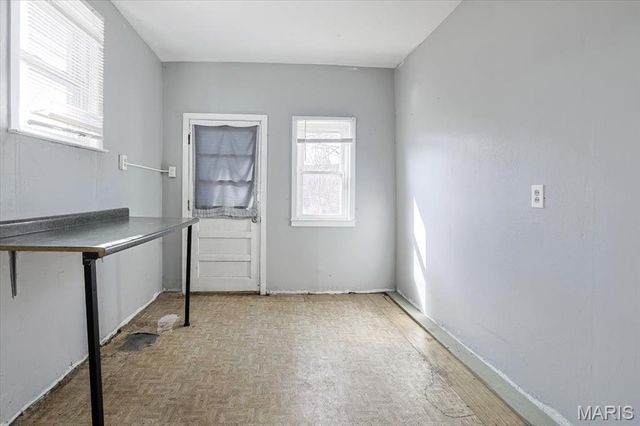 122 W Courtois Street, St Louis, MO 63111