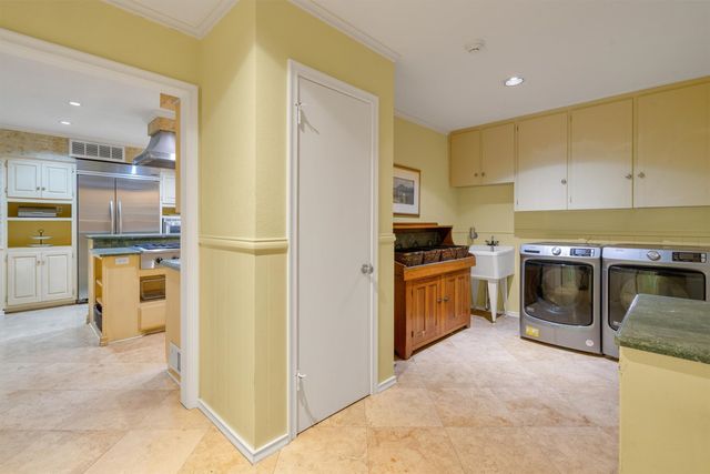 7140 Spring Valley Road, Dallas, TX 75254