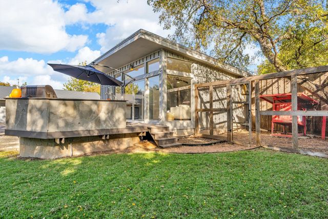 7140 Spring Valley Road, Dallas, TX 75254