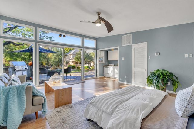 7140 Spring Valley Road, Dallas, TX 75254