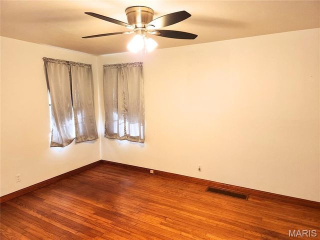 38 S 86th Street, Belleville, IL 62223