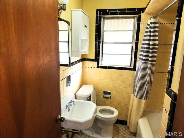 38 S 86th Street, Belleville, IL 62223