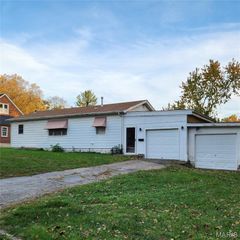 38 S 86th Street, Belleville, IL 62223