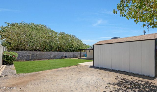 224 W GLENROSA Avenue, Phoenix, AZ 85013