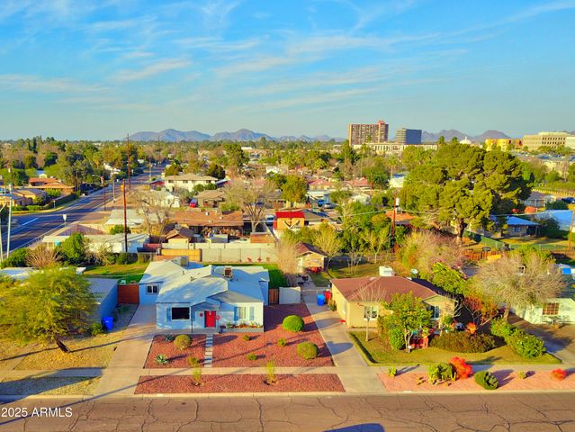 224 W GLENROSA Avenue, Phoenix, AZ 85013