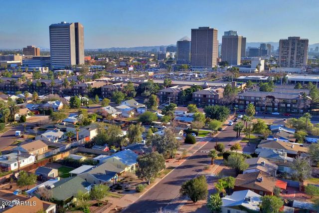 224 W GLENROSA Avenue, Phoenix, AZ 85013