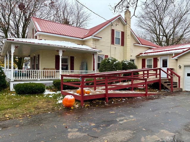 1125 County Route 22, Bangor, NY 12966