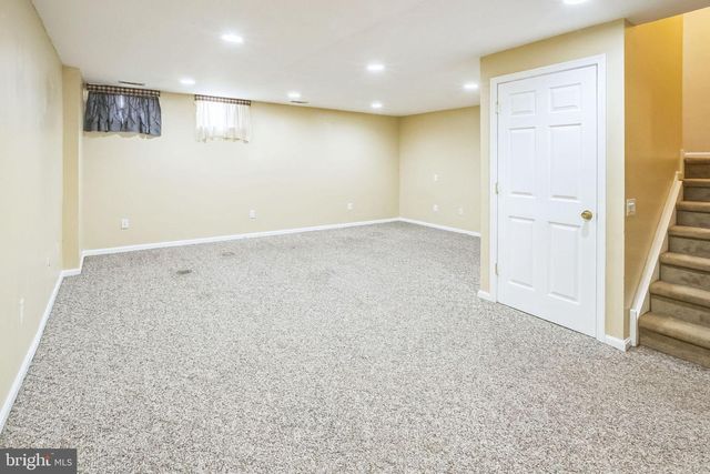 147 DARLING ST, Newark, DE 19702
