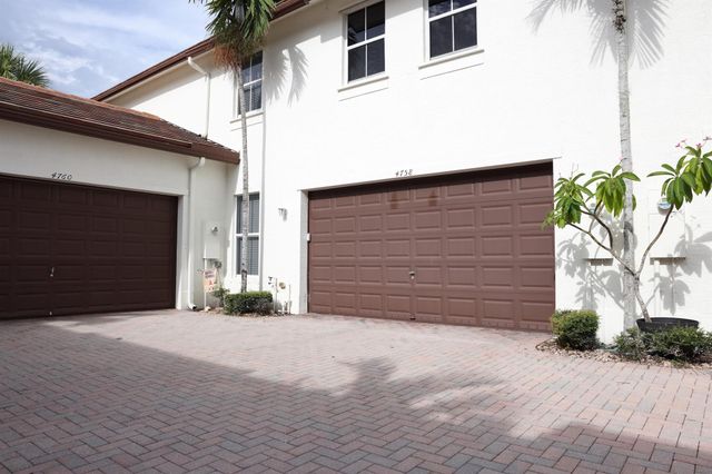 4758 Sierra Ln 4758, Coconut Creek, FL 33073