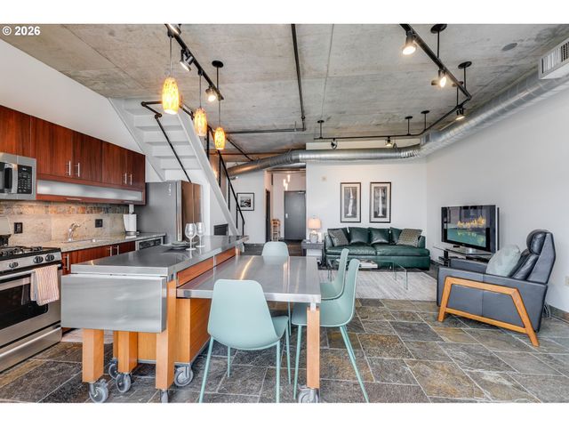 1030 Nw 12TH Ave 522, Portland, OR 97209