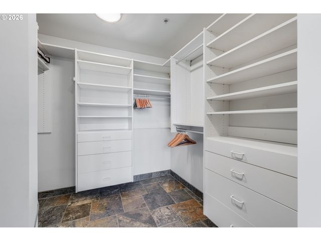 1030 Nw 12TH Ave 522, Portland, OR 97209