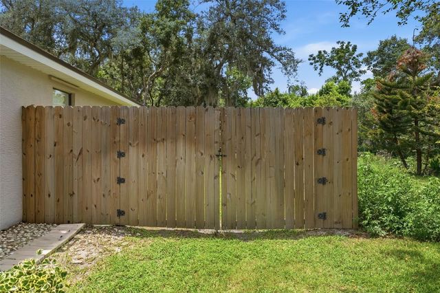 10102 SILVER BLUFF DRIVE, Leesburg, FL 34788