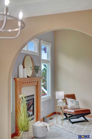 4911 S 76th Street, Lincoln, NE 68516